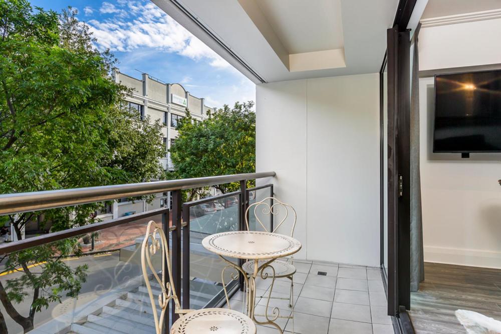 Corporate, Spacious Staycation - Sky Tower Views Auckland Ngoại thất bức ảnh