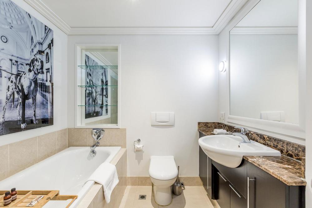 Corporate, Spacious Staycation - Sky Tower Views Auckland Ngoại thất bức ảnh
